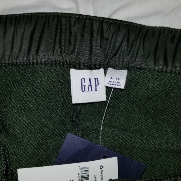 GAP Hybrid Joggers - Picture 4 of 7
